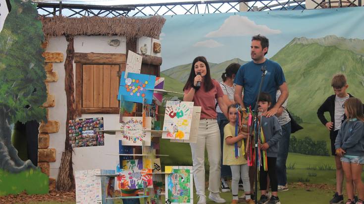 Mendigain eskolak antolatuko du 2026ko Eskola Txikien Festa