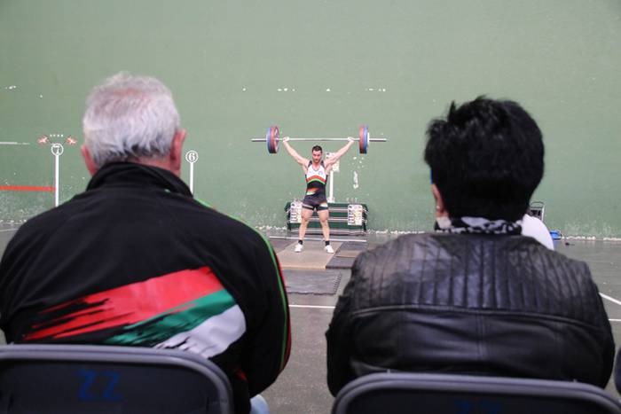 Eskerrik asko, Batis 30 1505571316326