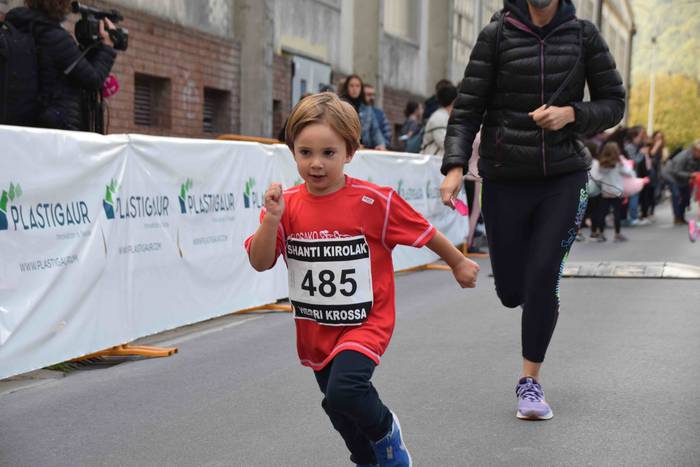 Gozatu egin dute txikienek S 35 1634039492101