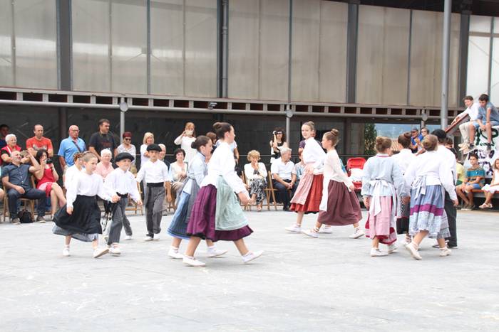 ADUNAKO AMA BIRJINAK 2017. A 1 1502798853276