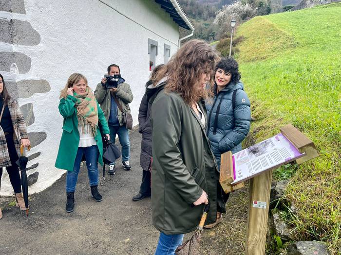 Irurako emakumeen memoria be 2 1646733686676