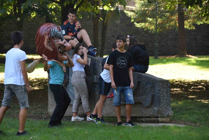 Tolosako Izaskun auzoko jaia 12 1536403413730