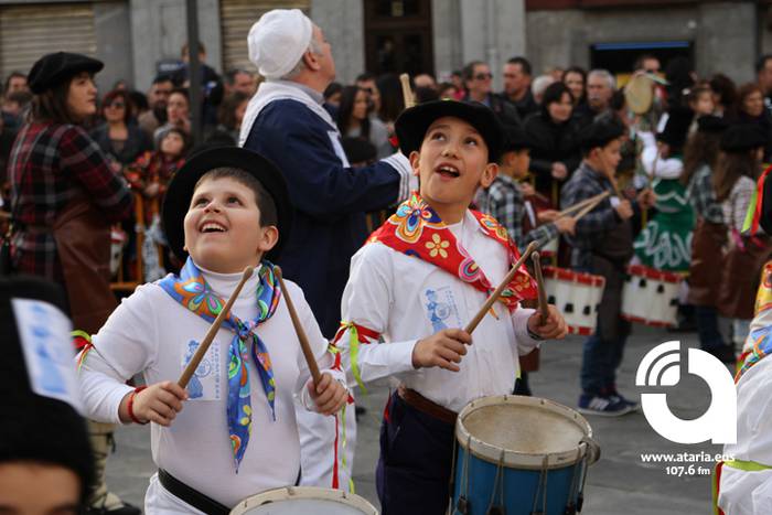 Makilkari trebeak 73 1488050714590