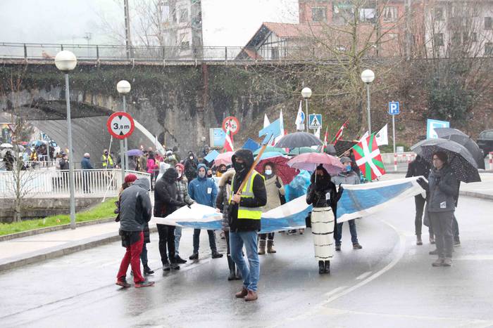 Aurreikuspenak gainditu ditu 15 1610219471874