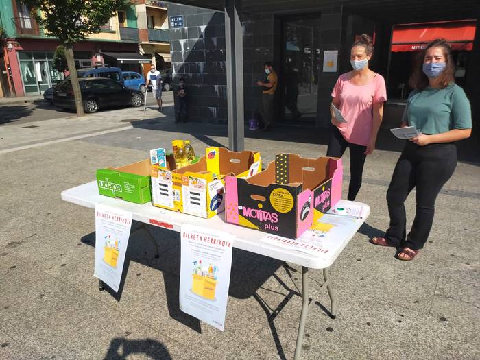 Elkartasun sarearen oinarrizko produktuen bilketa arrakastatsua