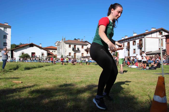 Asteasuko lagunarteko herri  49 1656445491590