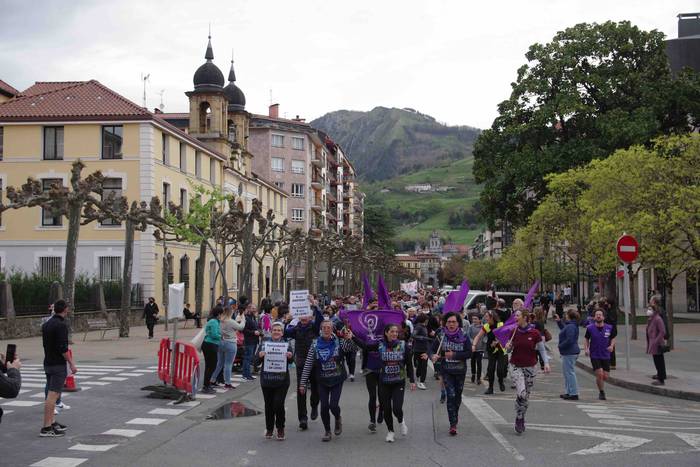 22. Korrika, furgonetatik, T 21 1649420178426