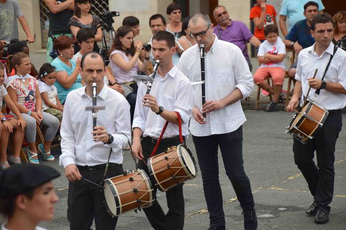 soka dantza santioak villabo 45 1532544155569