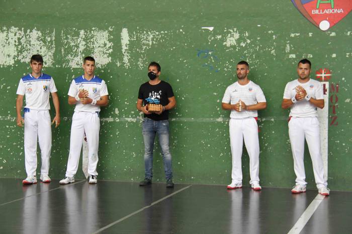 Elola-Etxeberria bikotearent 42 1594495143841