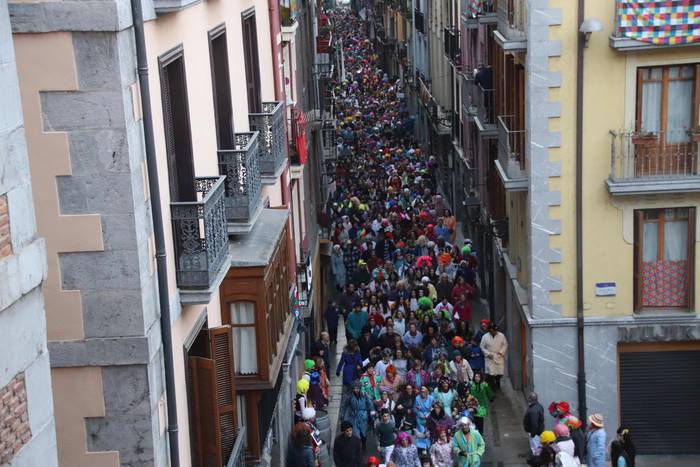 Dianak esnatu du Zaldunita 7 1551612197524