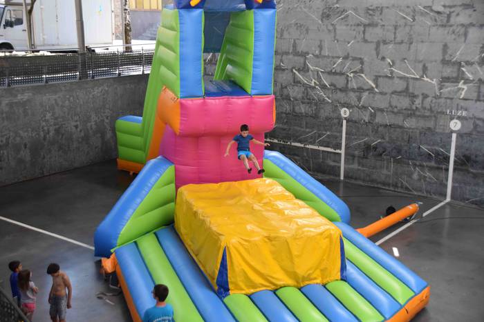 Ura eta jolasak, haurren goz 10 1566045879199