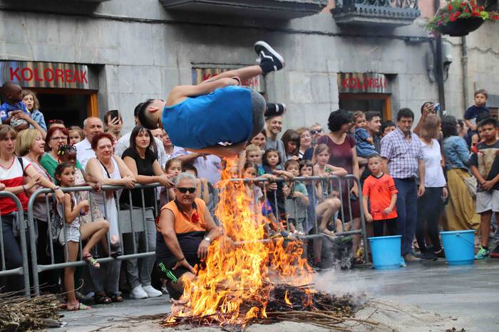 Txikienak ere saltoka 7 1561316713934