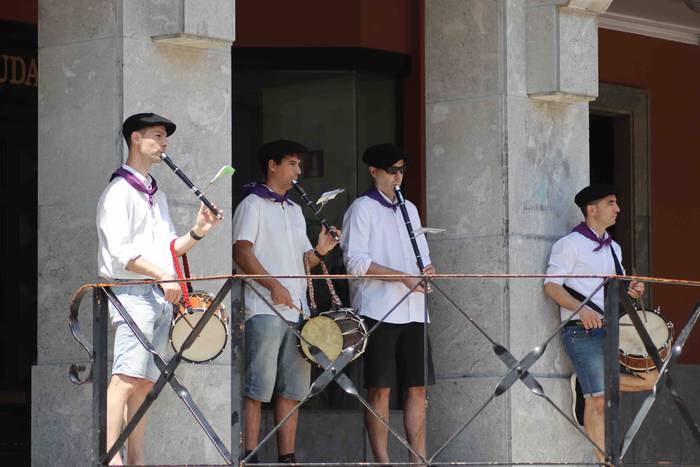 Buruhandi eta erraldoiek Ano 9 1655640112003