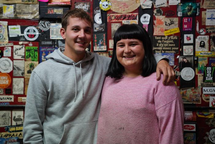 Bi hilabete eta erdiko egitaraua, gaztetxeko urteurrena ospatzeko