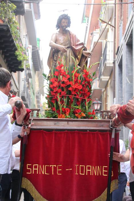 Santuek eta dantzariek poztu 92 1498312685712