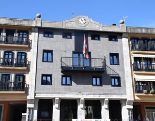 Abenduko ostiraletan itxita egongo da udaletxea