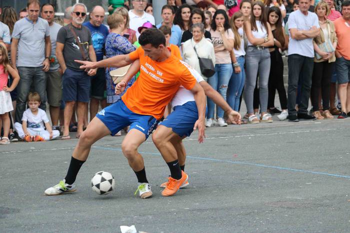 Antrax taldeak irabazi du Sa 36 1532515008277