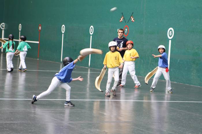 Gipuzkoako Zesta Punta Topak 8 1494857333032