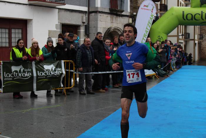 Jokin Lizeaga eta Veronica D 244 1517772777531