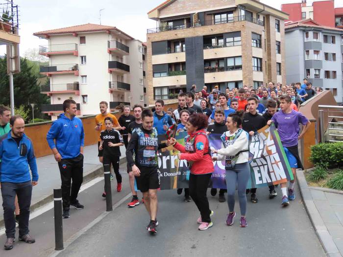 korrika, furgonetatik, Aizto 38 1649421636866