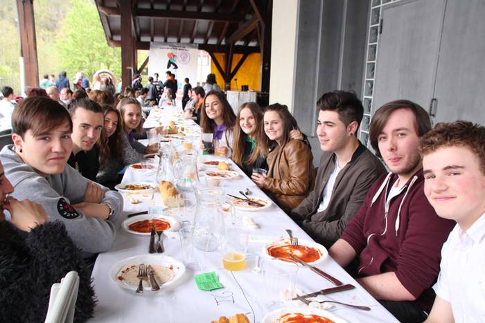 Gazte izateak ez duelako adi 36 1523733458362