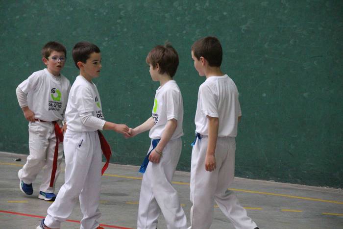 Hasi da V. Ataria Pilota Txa 43 1556962372842