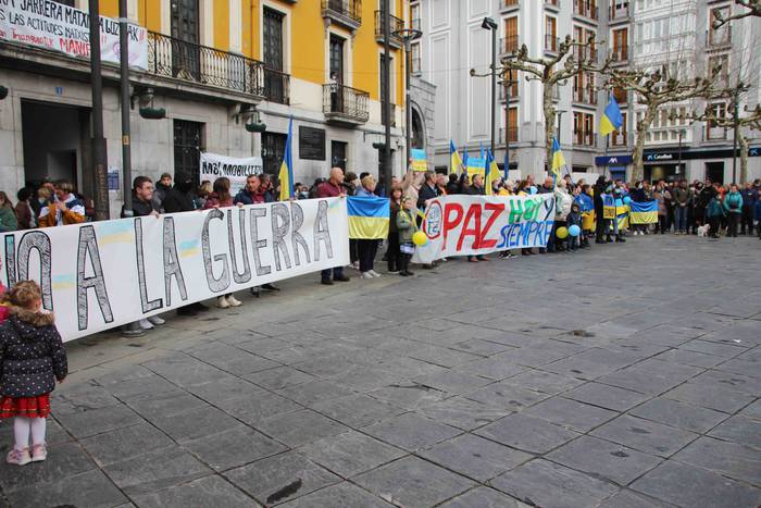 Ozen entzun dira Ukrainaren  16 1646500156261