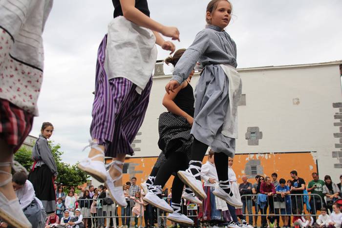 Dantzari txiki eguna Villabonan 13 1465749471910