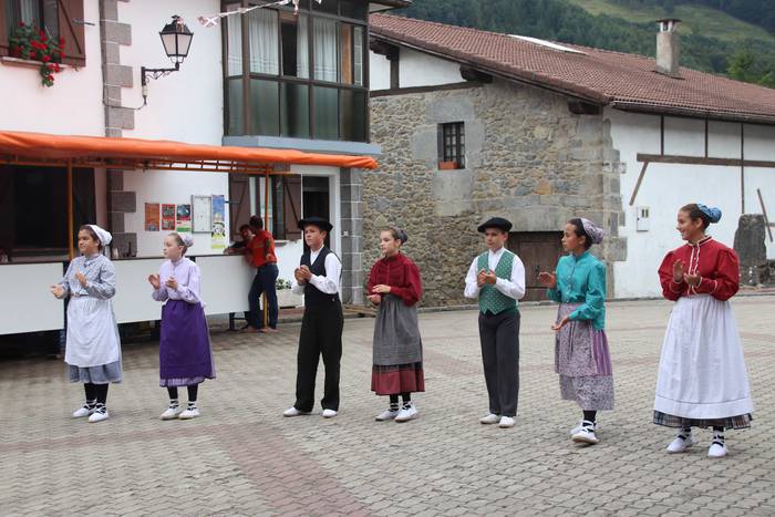 Dantzarako afizioa badaukate 32 1566133763254