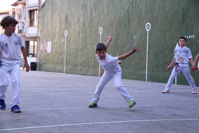 Gabonetako XIX. Piloeta Topa 9 1640868935317