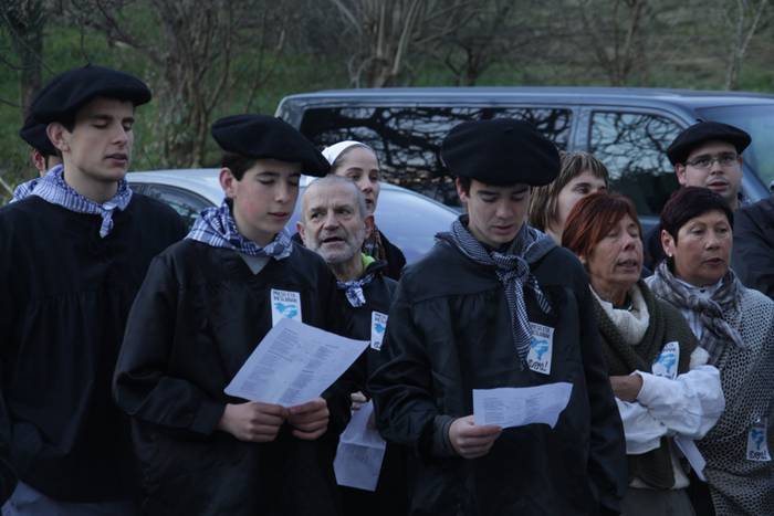 Gabon eskea eta olentzero 2015 16 1450964170803