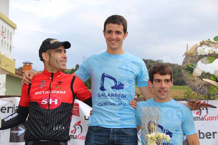 Lokaztuta Amasako XXIV. mendi duatloia 209 1477237144988