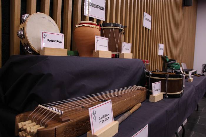 Amezketa euskal soinu tresna 3 1572955005726