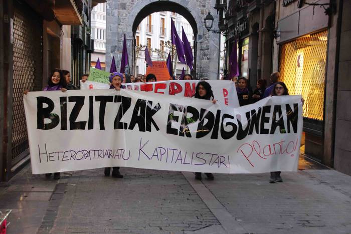 "Mundua geratu dugu" 30 1552072538906