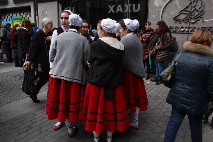 Sueltoan dabiltza 6 1521909758982