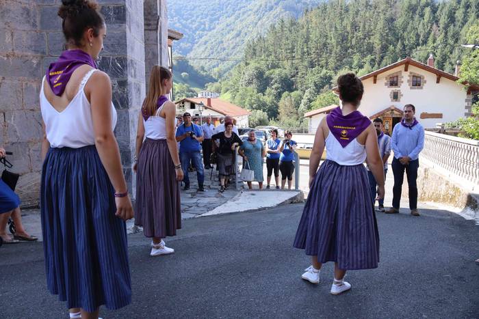 Meza nagusiaren osteko dantz 5 1661685517107