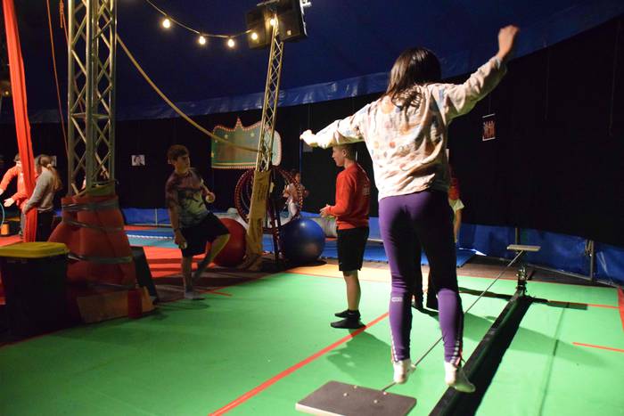 Gure Zirkuaren eskutik zirku 3 1650467908831