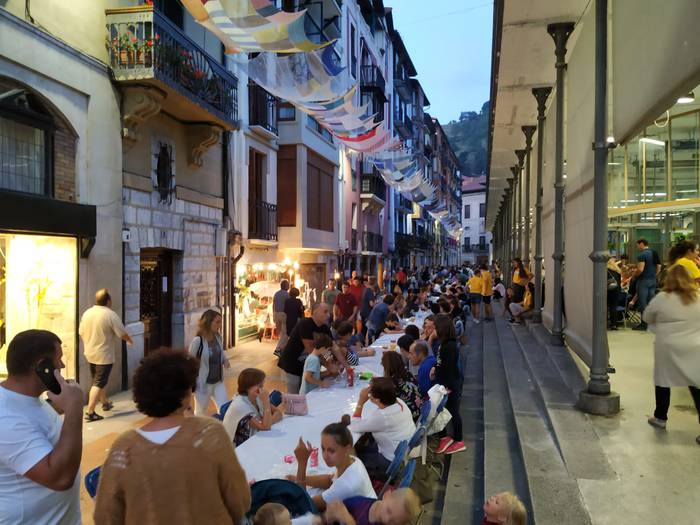 Garagardo Azoka, TAKE 3 1568462817797