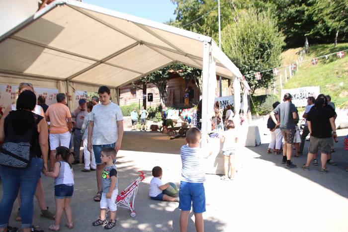 Uganetarrak gehiago izan dir 76 1537015381431