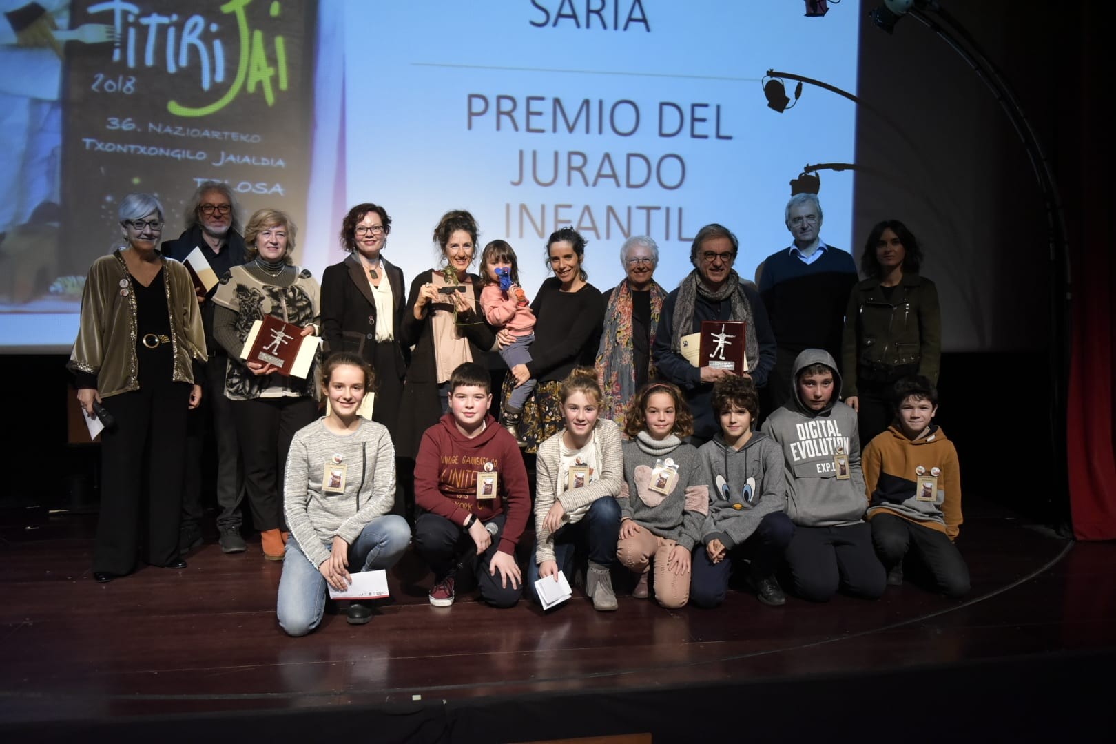 Titirijai saria, Titiriguiri konpainiarentzat