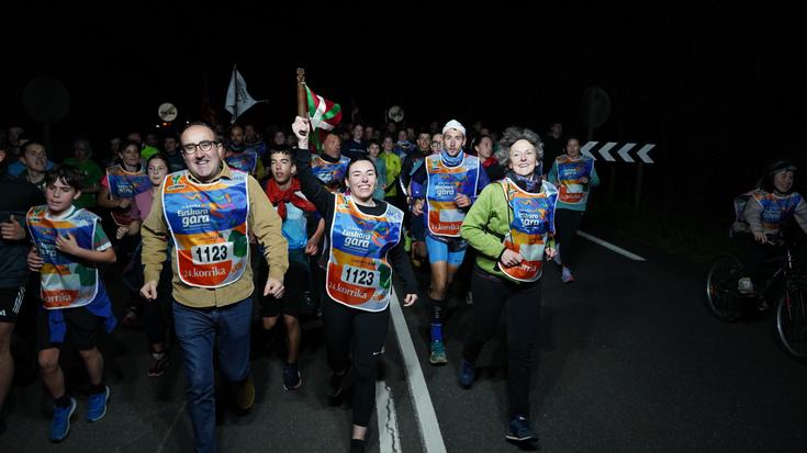 Euskararen alde egotetik, euskararen alde egitera