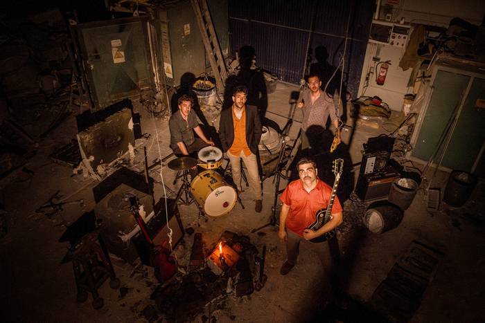 Bi taldek osatuko dute Blues Gaueko egitaraua