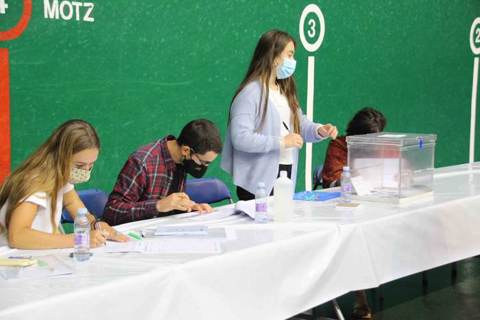 Ezohiko moduan, baina arazor 38 1594546513456