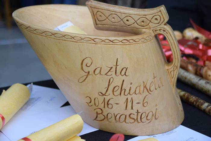 Azoka euriaren gainetik 25 1478447464246