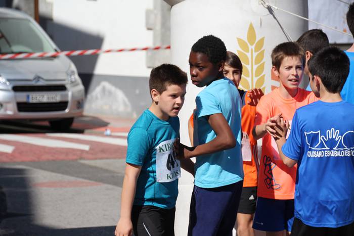 Haur, gazte eta heldu krosea 62 1491742154588