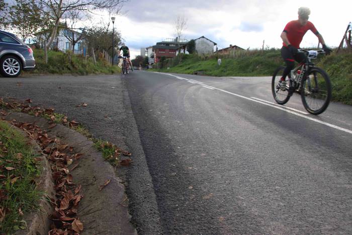 Alexander Ordeñana eta Zuriñ 69 1543079302099