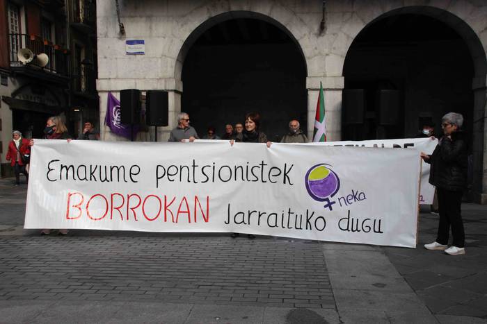 Martxoak 8 bezpera, oneka, p 3 1646657270094