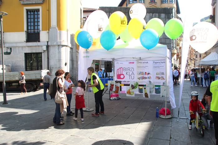 Birziklatu tentuz eta zentzuz, Tolosan 2 1464459152803