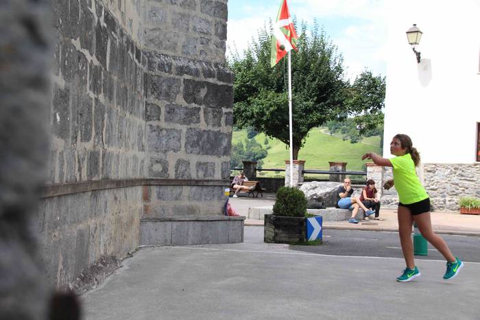 Frontoi Zaharrari, pilotari  22 1532187897679