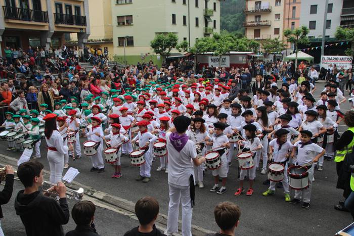 Odol emaileen elkarteko kide 48 1527705488198